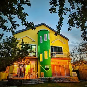  Bed and breakfast Our Way & Albania